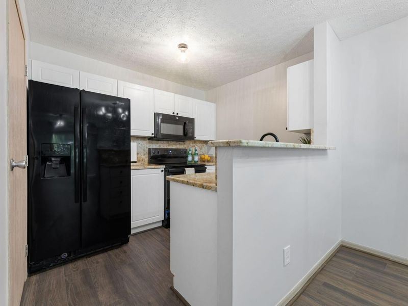 5708 Blendonbrook Lane, Unit 102E, Columbus, OH 43230 Photo 29