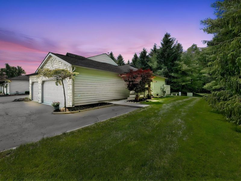 5708 Blendonbrook Lane, Unit 102E, Columbus, OH 43230 Photo 70