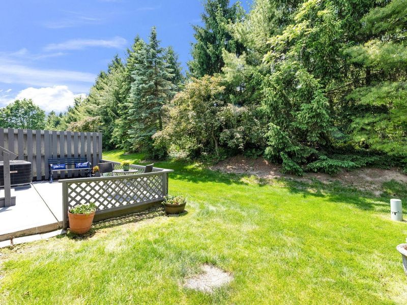 5708 Blendonbrook Lane, Unit 102E, Columbus, OH 43230 Photo 9