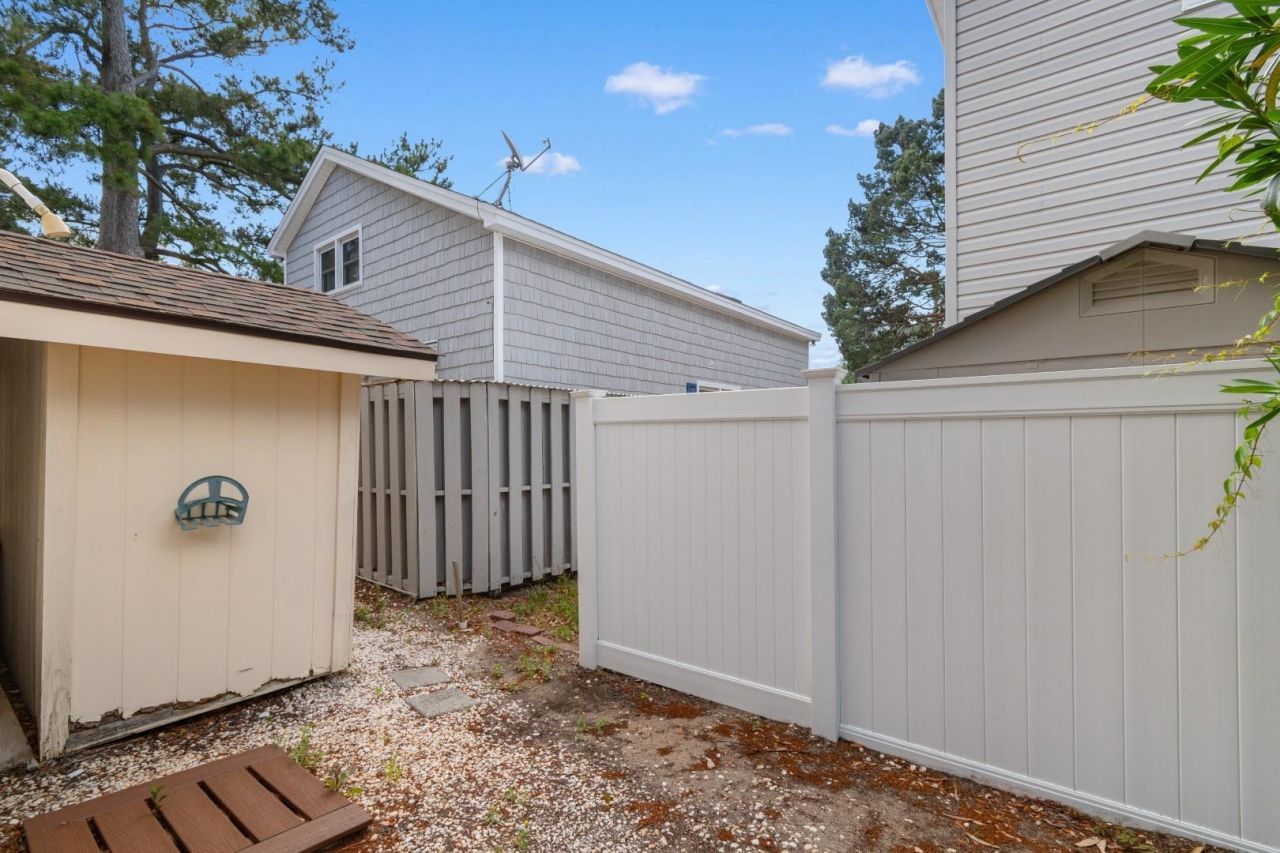 4519 Hedrick St.  Photo 32