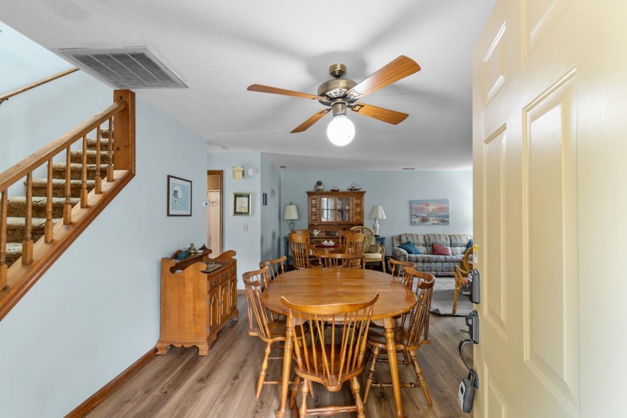 4519 Hedrick St.  Photo 4
