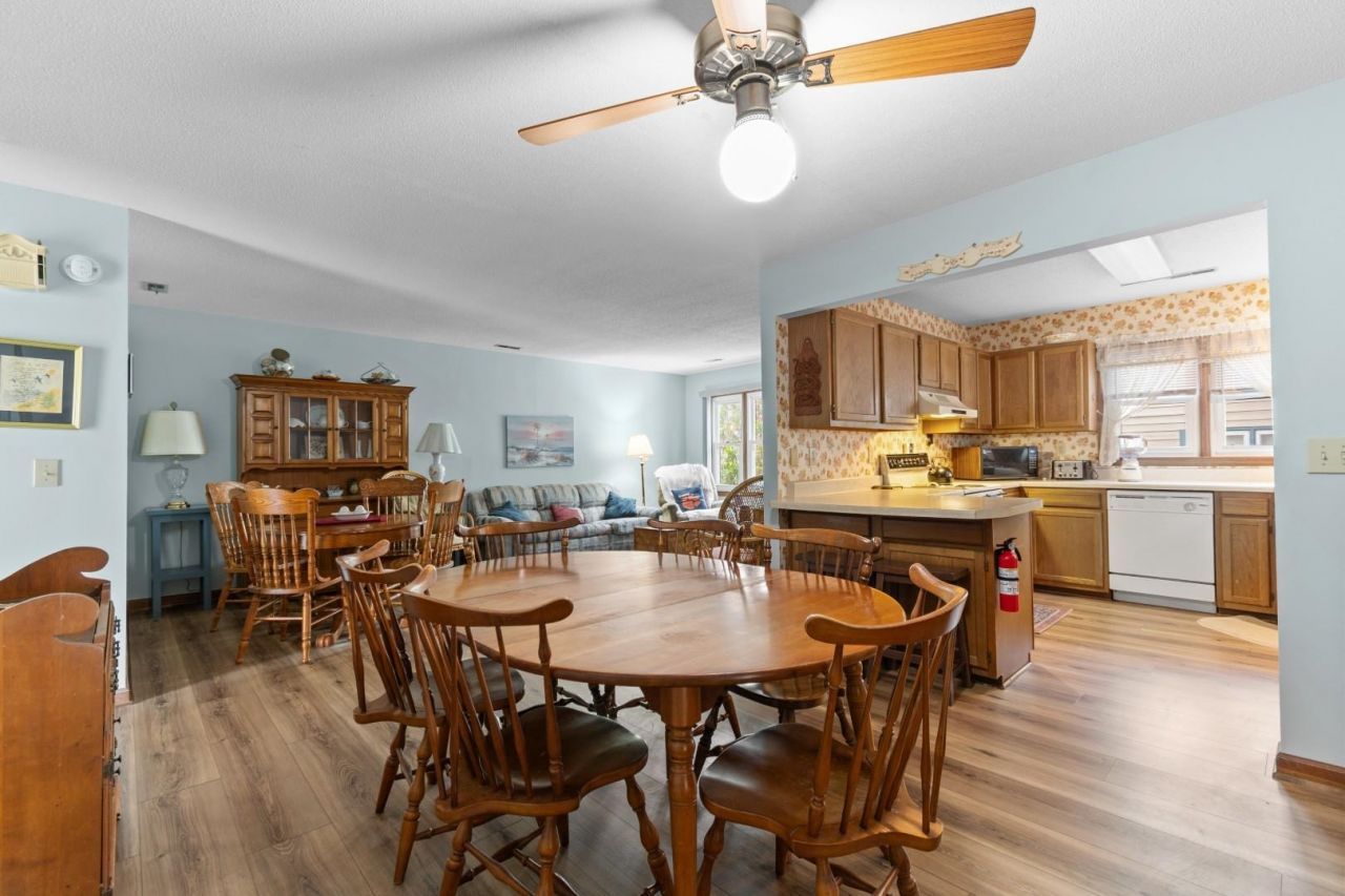 4519 Hedrick St.  Photo 9