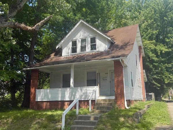 1030 21st Street, Huntington, WV 25701