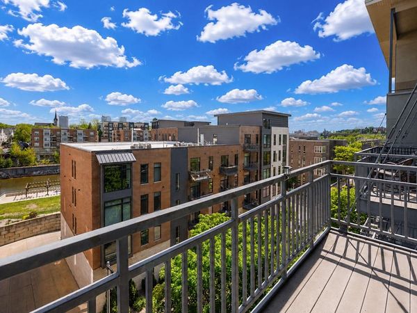 2080 N Commerce STREET, Unit 406, Milwaukee, WI 53212