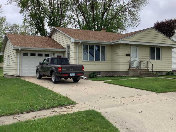 148 NE 3rd Avenue, Titonka, IA 50480