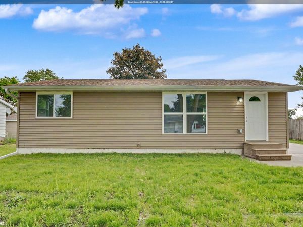 602 N Cherry Street, Mount Pleasant, IA 52641