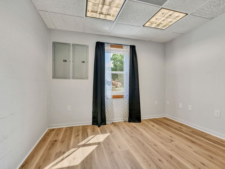 Property Image 43