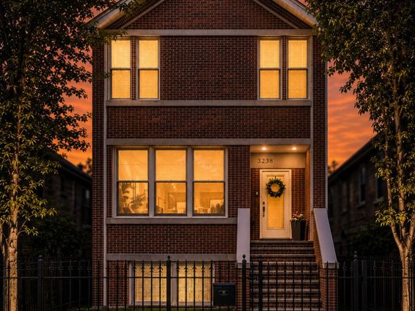 3238 N PIONEER Avenue , Chicago, IL 60634