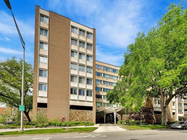 151 N Kenilworth Avenue , Unit 2G, Oak Park, IL 60301