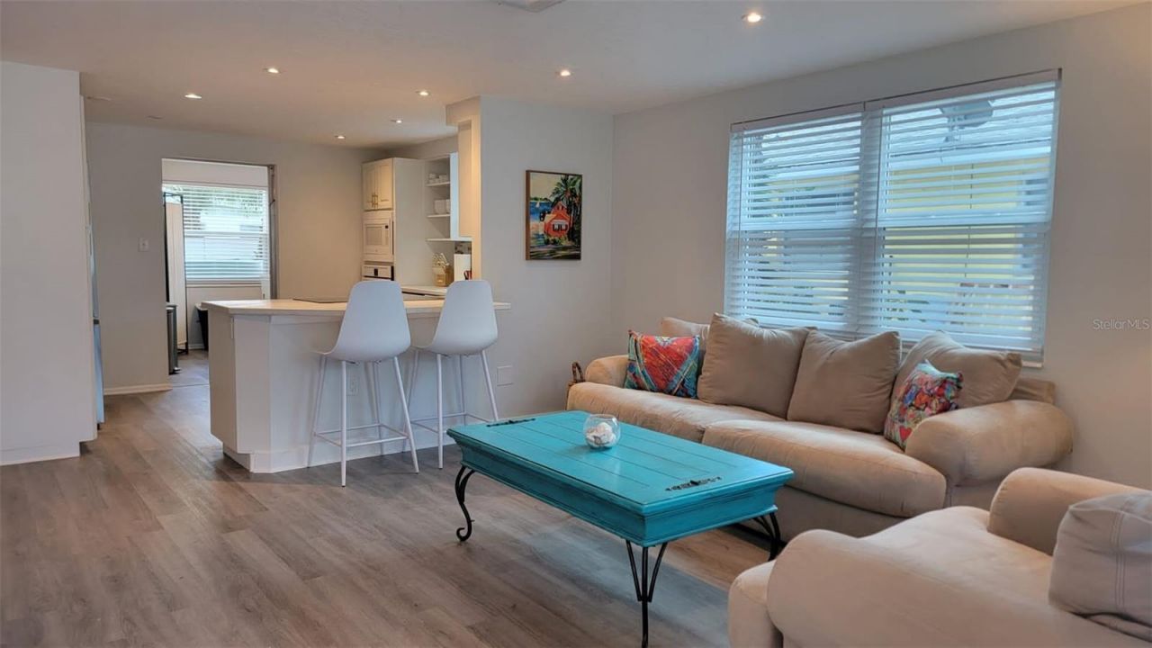 3440 Chapel Drive , Sarasota, FL 34234 Photo