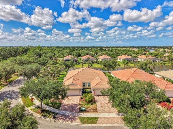6099 BENEVENTO DRIVE , SARASOTA, FL 34238