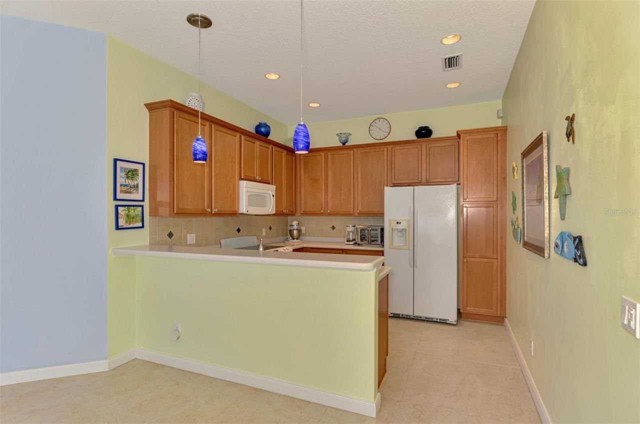 6099 Benevento Drive , Sarasota, FL 34238 Photo