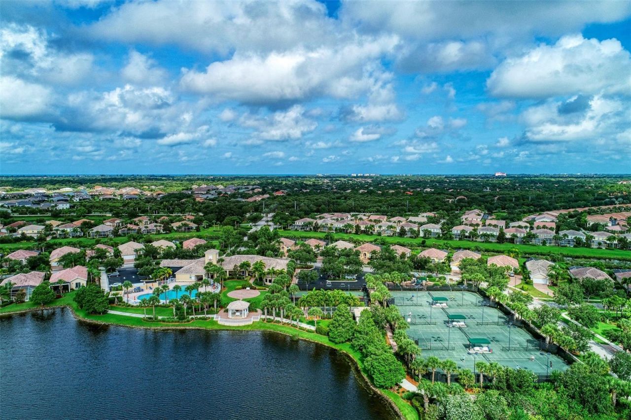 6099 Benevento Drive , Sarasota, FL 34238 Photo