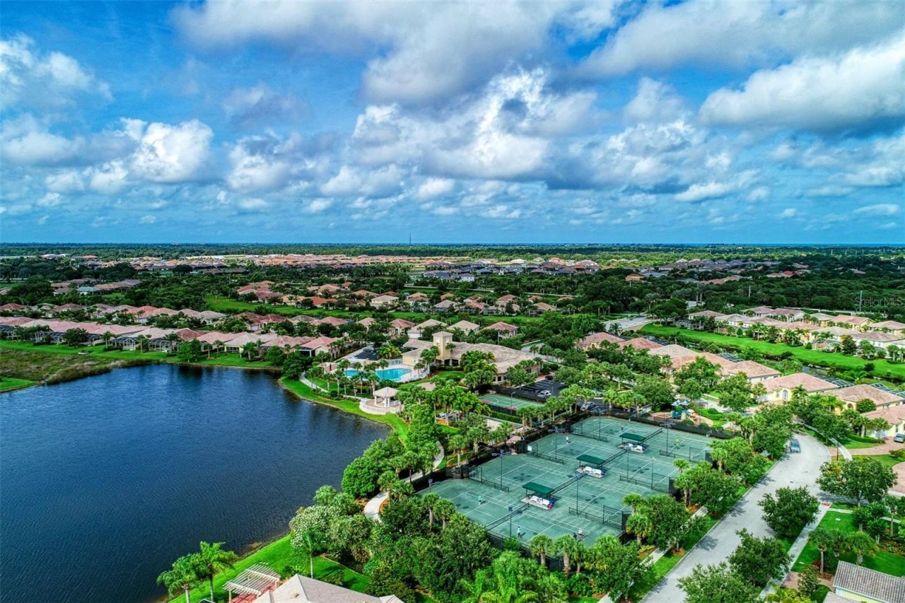 6099 Benevento Drive , Sarasota, FL 34238 Photo