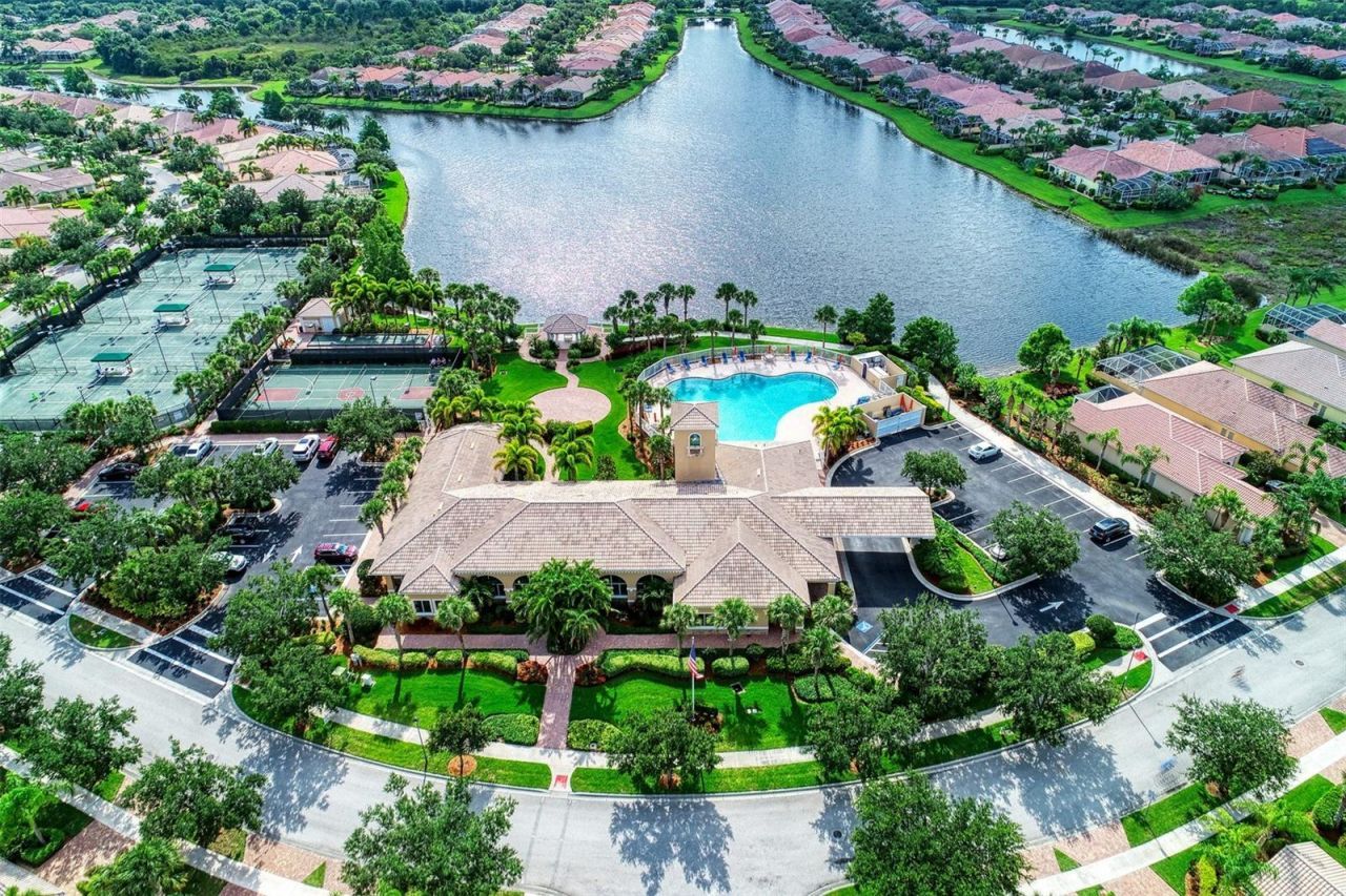 6099 Benevento Drive , Sarasota, FL 34238 Photo