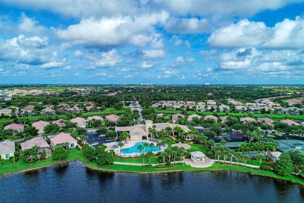 6099 Benevento Drive , Sarasota, FL 34238 Photo
