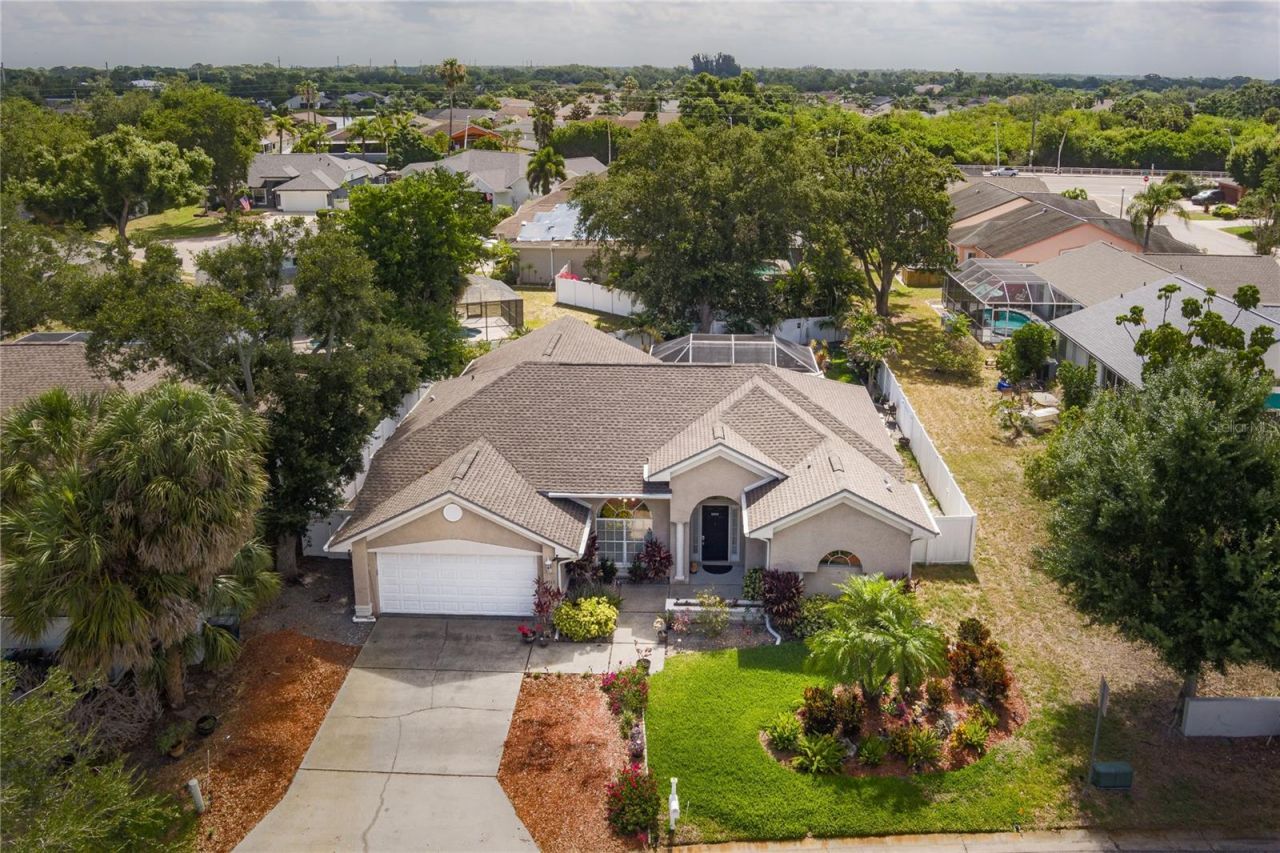 4513 Peridia Boulevard E, Bradenton, FL 34203 Photo
