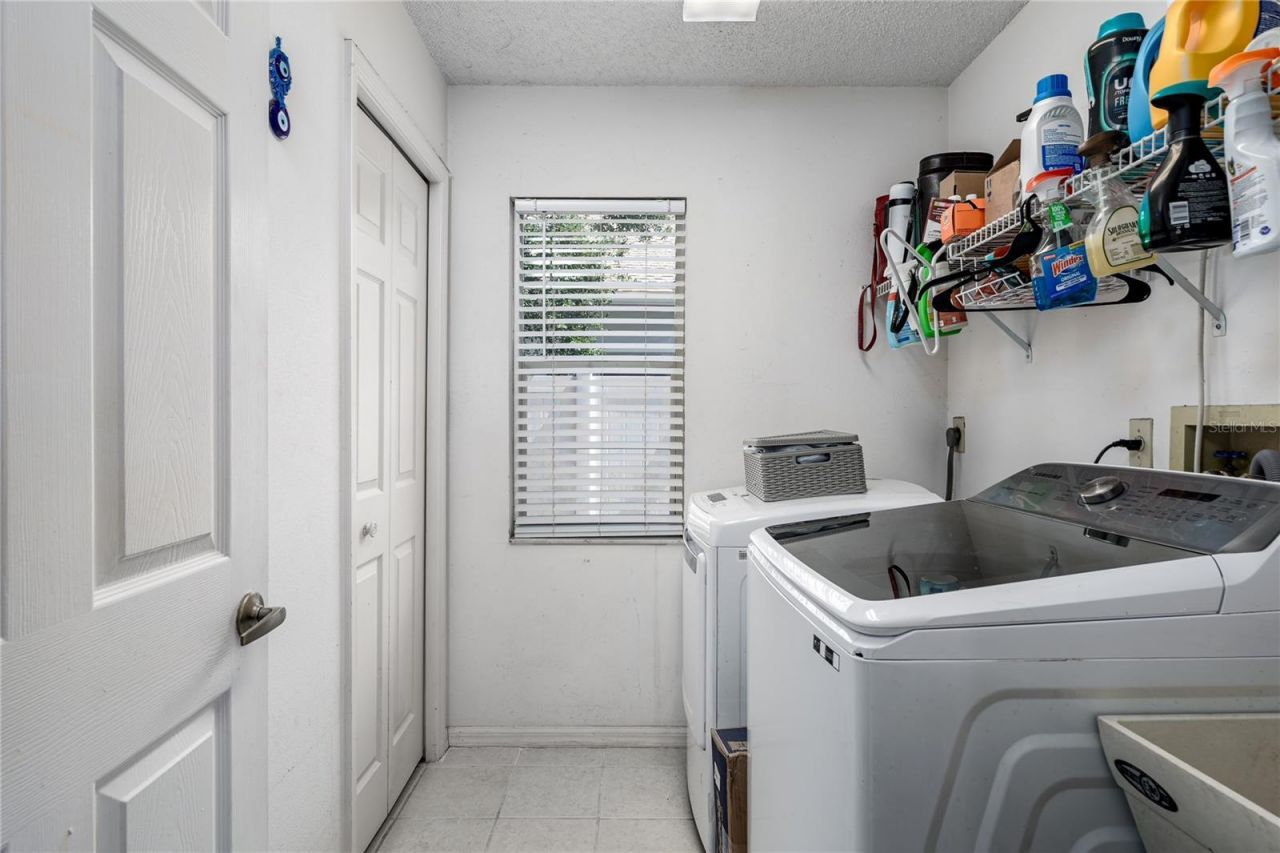 4513 Peridia Boulevard E, Bradenton, FL 34203 Photo