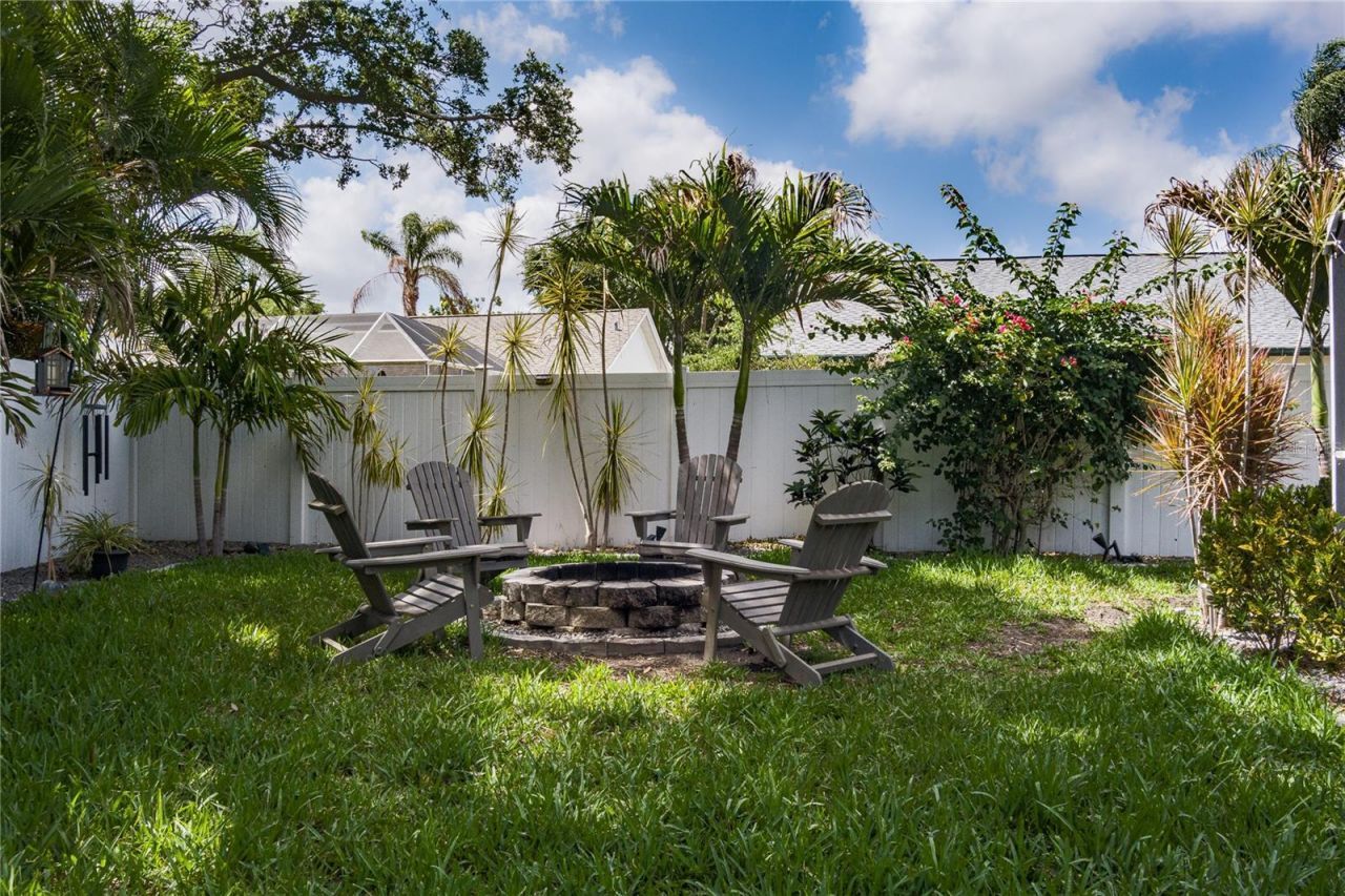 4513 Peridia Boulevard E, Bradenton, FL 34203 Photo