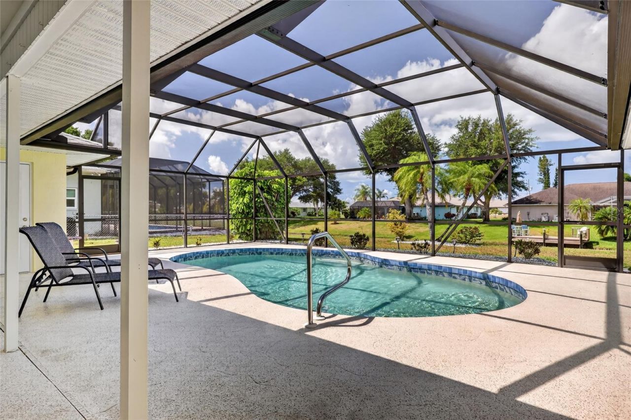 7 Fairway Road , Rotonda West, FL 33947 Photo