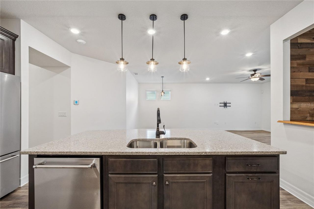 1507 Wild Sweetgrass Way , Oakland, FL 34787 Photo