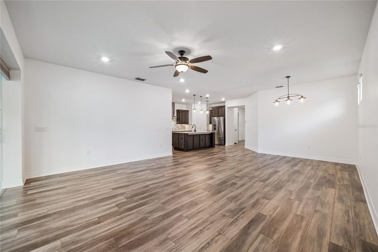 1507 Wild Sweetgrass Way , Oakland, FL 34787 Photo