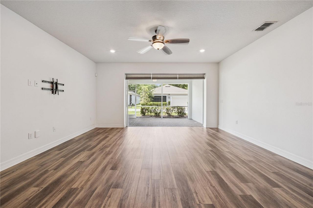 1507 Wild Sweetgrass Way , Oakland, FL 34787 Photo