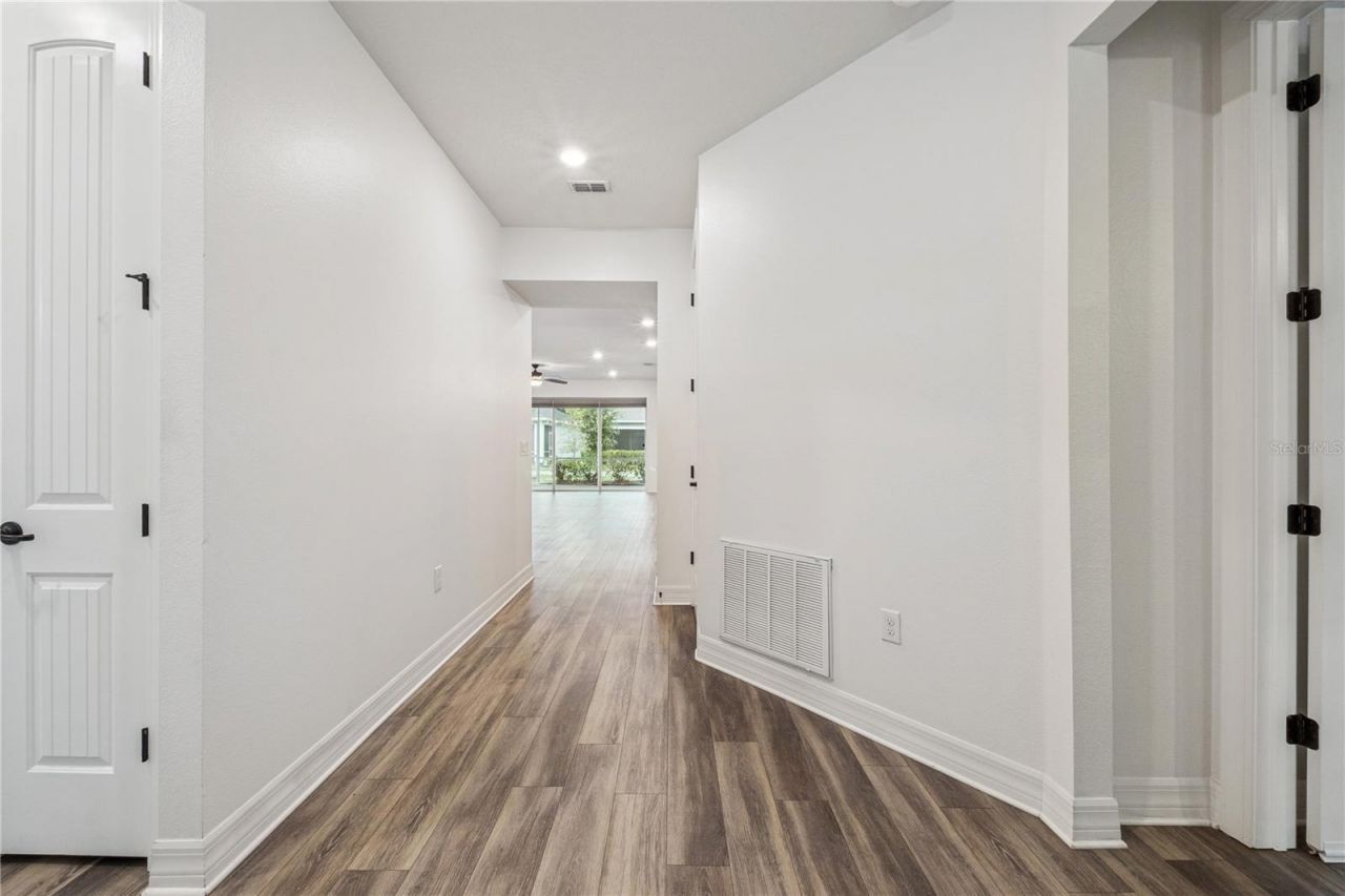 1507 Wild Sweetgrass Way , Oakland, FL 34787 Photo