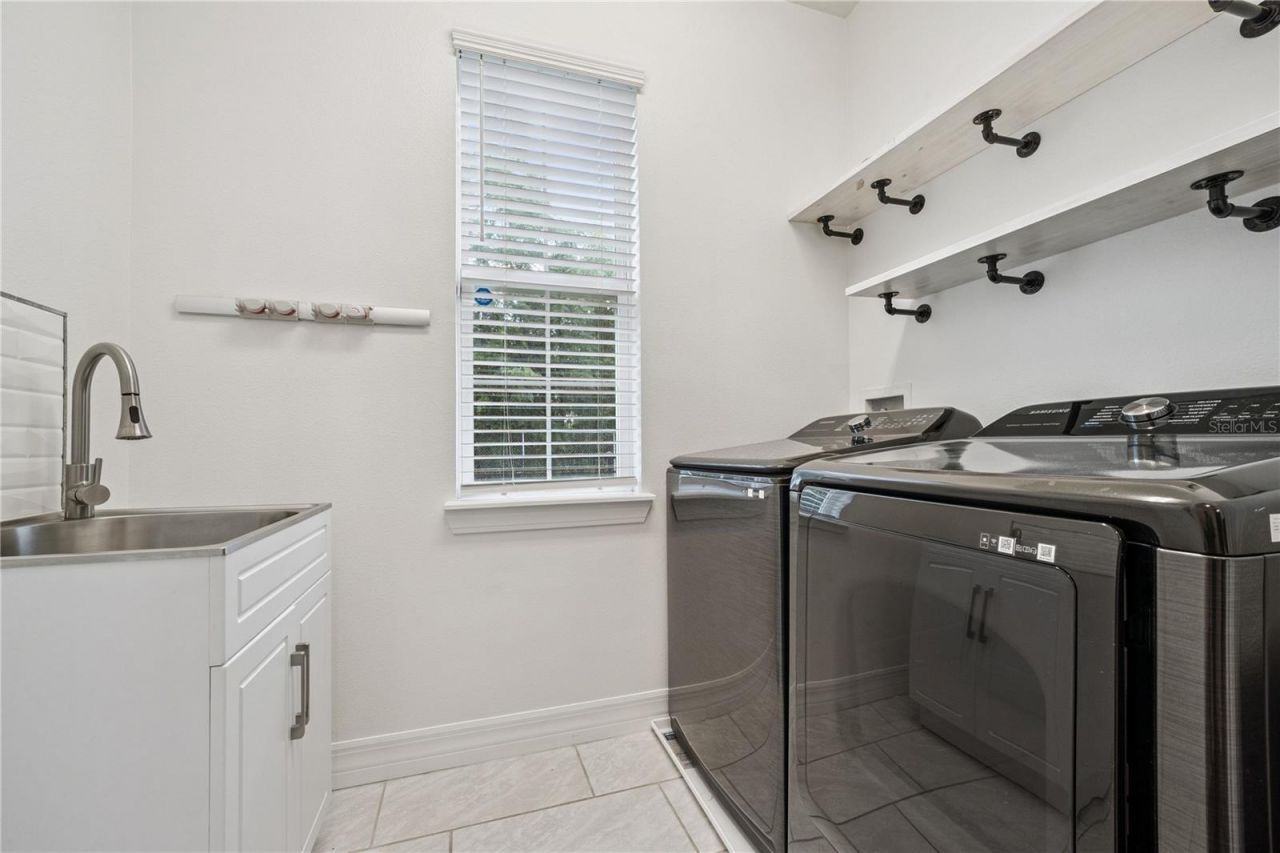 1507 Wild Sweetgrass Way , Oakland, FL 34787 Photo