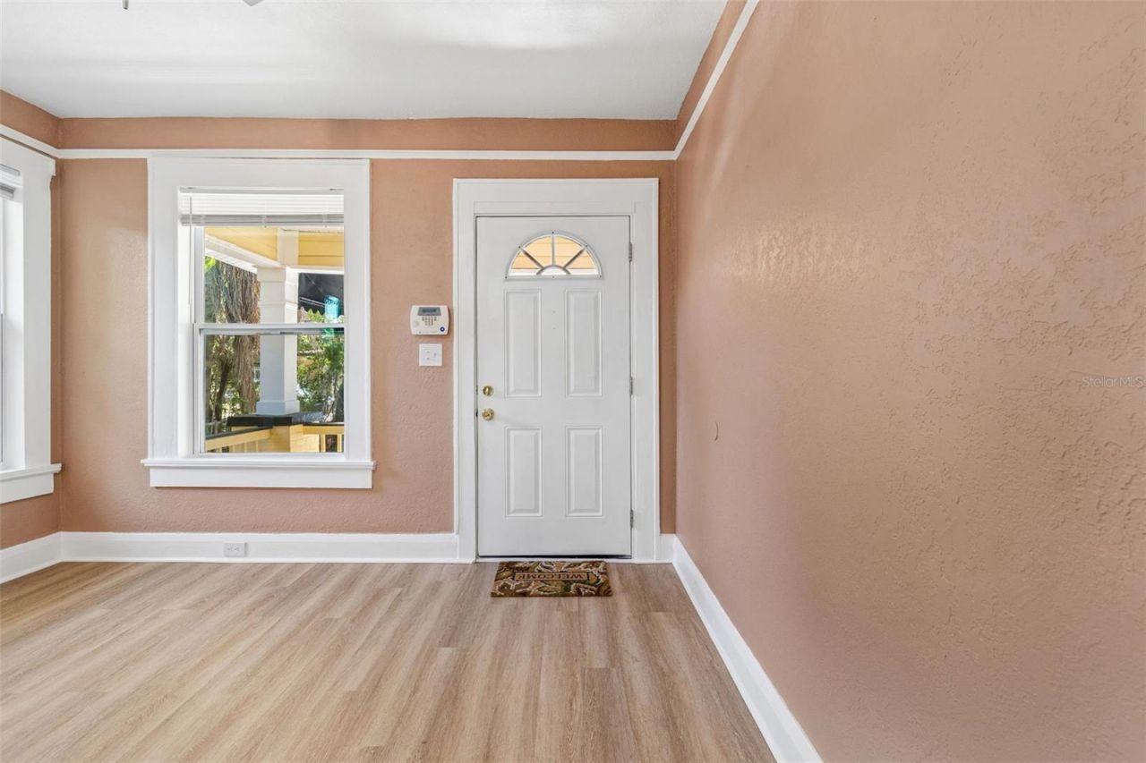 2908 Woodrow Avenue, Tampa, FL 33602 Photo