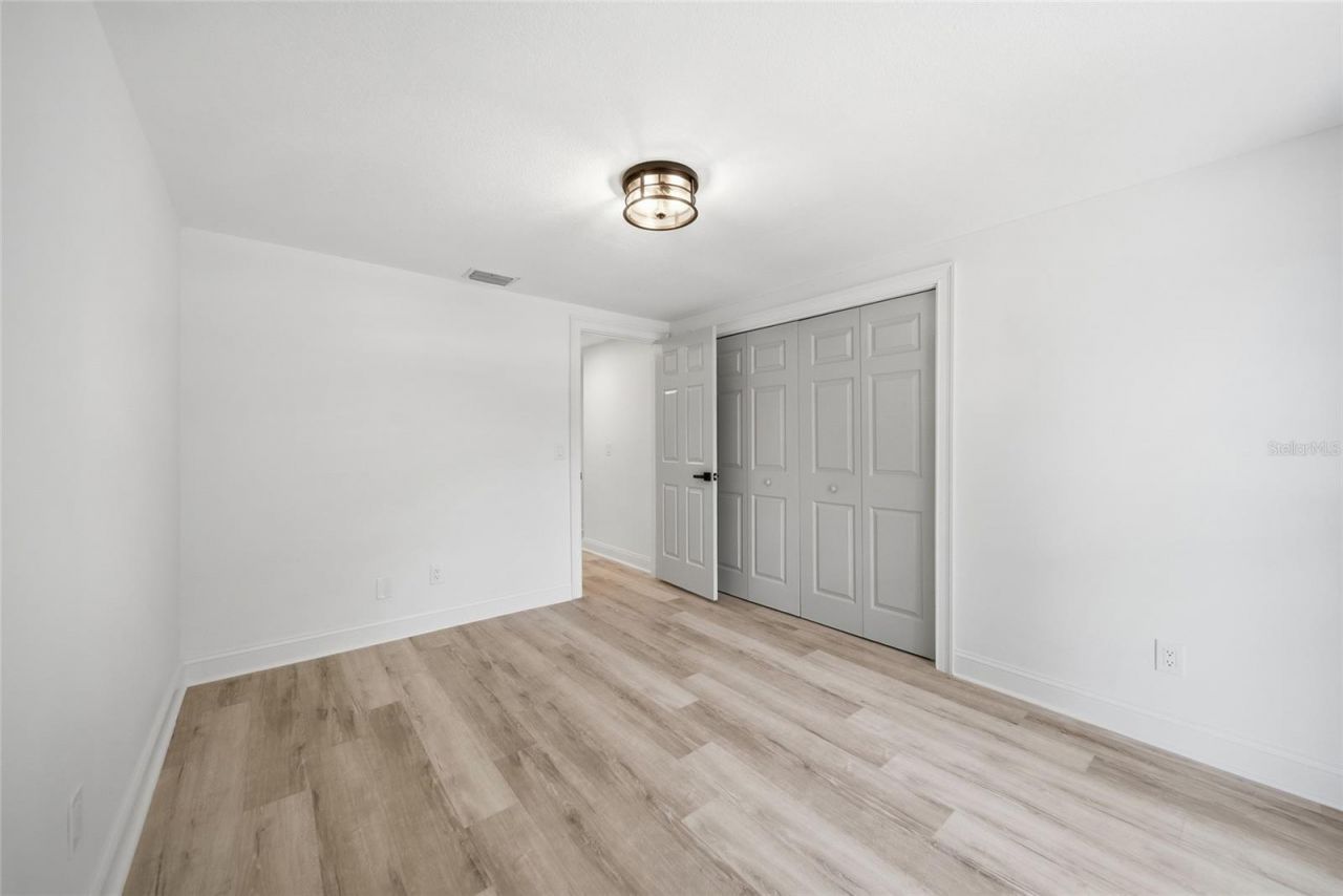 3909 Willowtree Place , Tampa, FL 33624 Photo