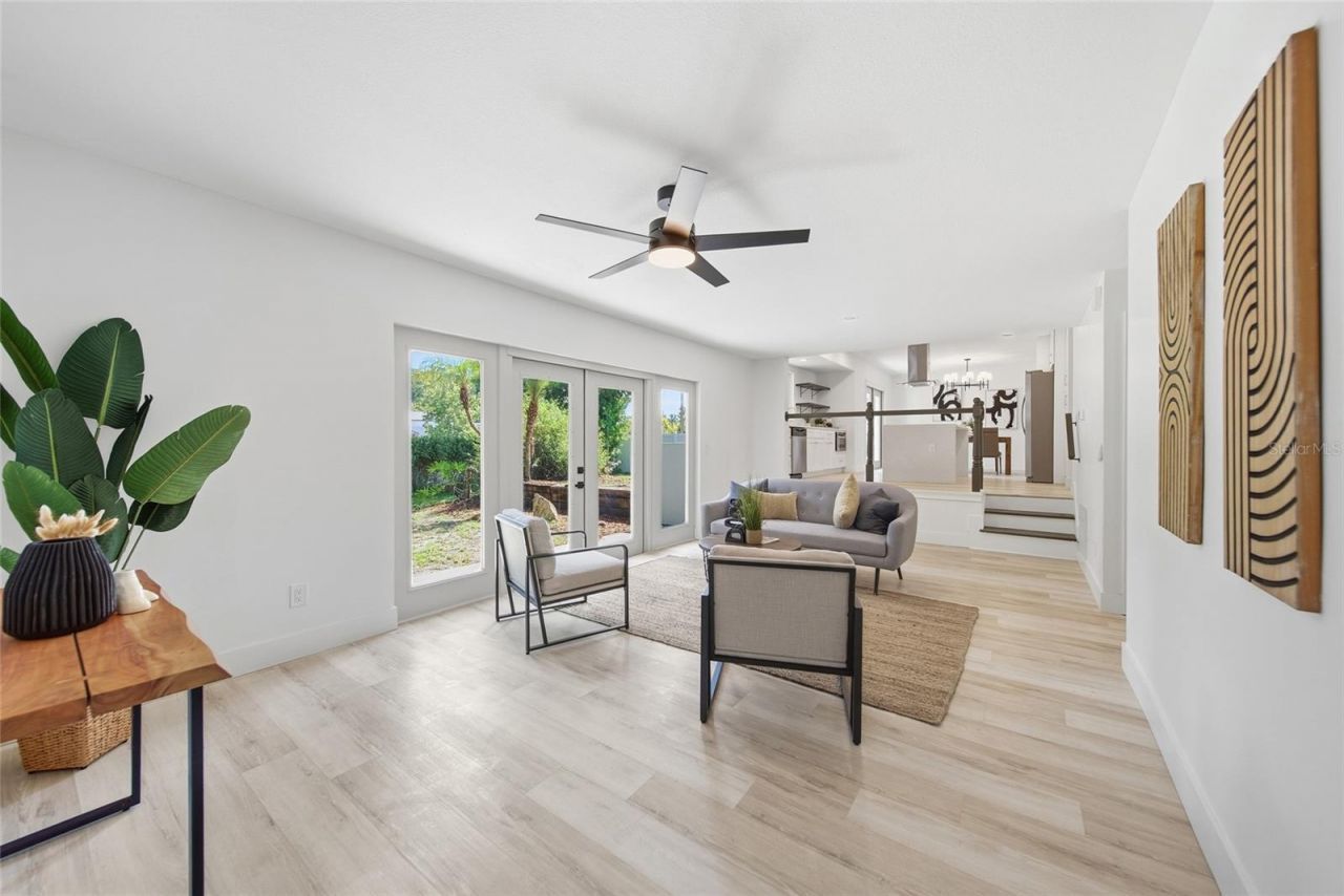 3909 Willowtree Place , Tampa, FL 33624 Photo