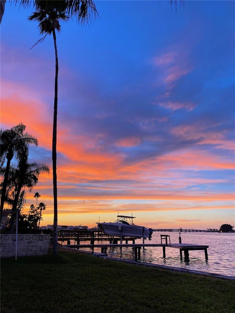 852 Bay Point Drive , Madeira Beach, FL 33708 Photo