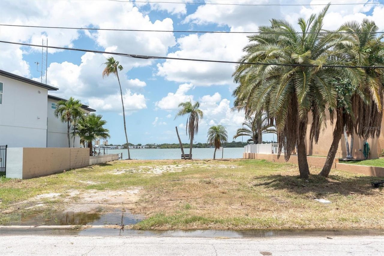 852 Bay Point Drive , Madeira Beach, FL 33708 Photo