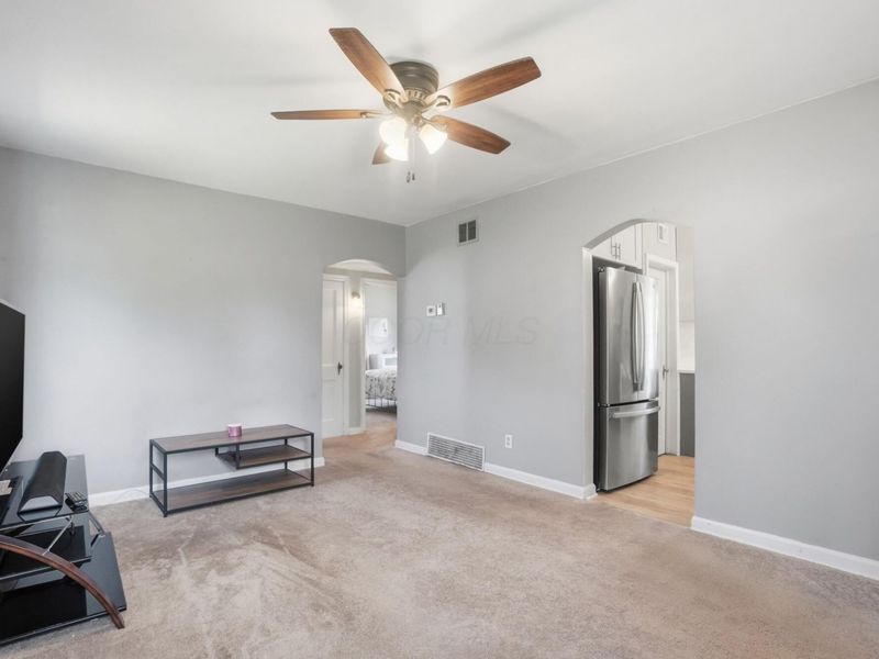 150 Lennox Avenue, Columbus, OH 43228 Photo 11
