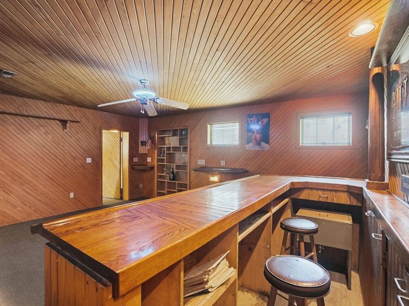 150 Lennox Avenue, Columbus, OH 43228 Photo 54