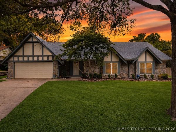 8431 S Sandusky Avenue , Tulsa, OK 74137