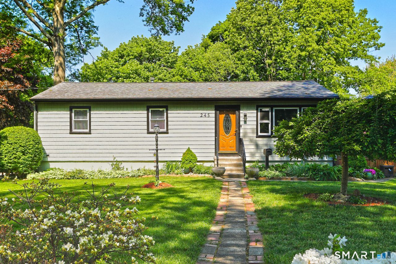 245 Old Point, Milford, CT 06460 Main Photo