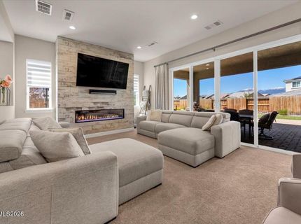 9329 Skyracer Drive, Reno, NV 89521 Photo