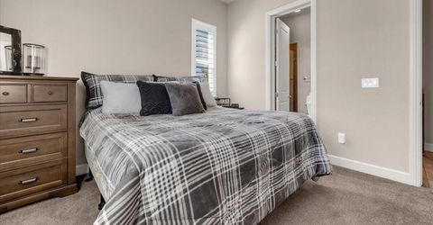 9329 Skyracer Drive, Reno, NV 89521 Photo