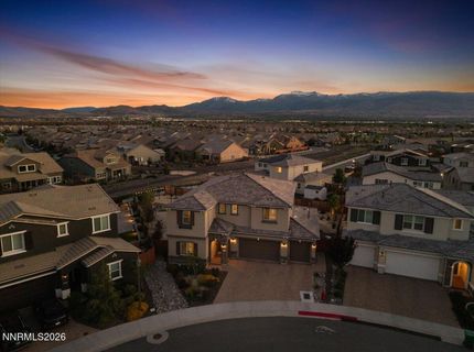 9329 Skyracer Drive, Reno, NV 89521 Photo