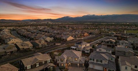 9329 Skyracer Drive, Reno, NV 89521 Photo