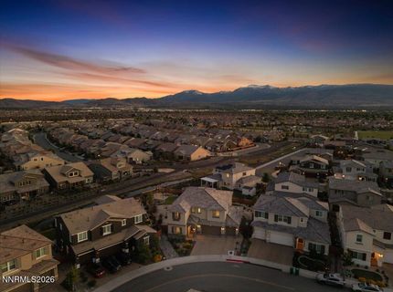 9329 Skyracer Drive, Reno, NV 89521 Photo