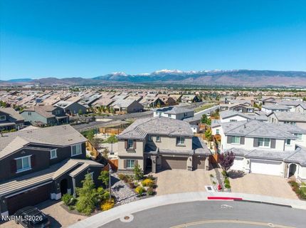 9329 Skyracer Drive, Reno, NV 89521 Photo