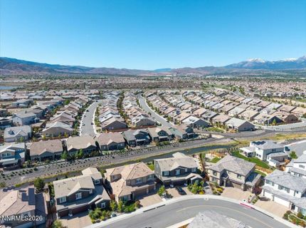 9329 Skyracer Drive, Reno, NV 89521 Photo