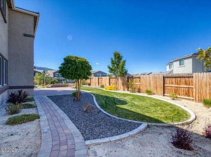 9329 Skyracer Drive, Reno, NV 89521 Photo