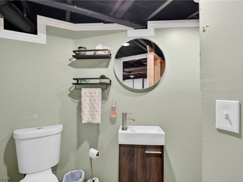 8465 Usher Road, Olmsted Falls, OH 44138 Photo 36