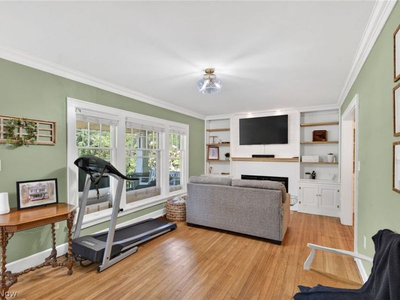 8465 Usher Road, Olmsted Falls, OH 44138 Photo 6