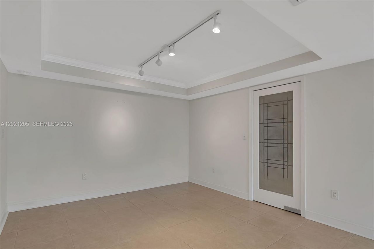 3 Grove Isle Dr, Unit C1606, Coconut Grove, FL 33133 Photo