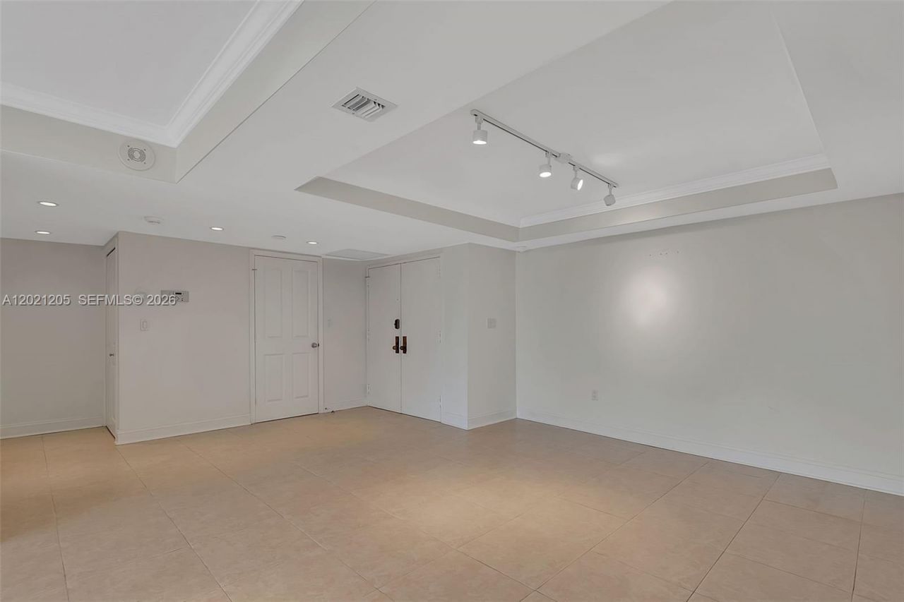 3 Grove Isle Dr, Unit C1606, Coconut Grove, FL 33133 Photo